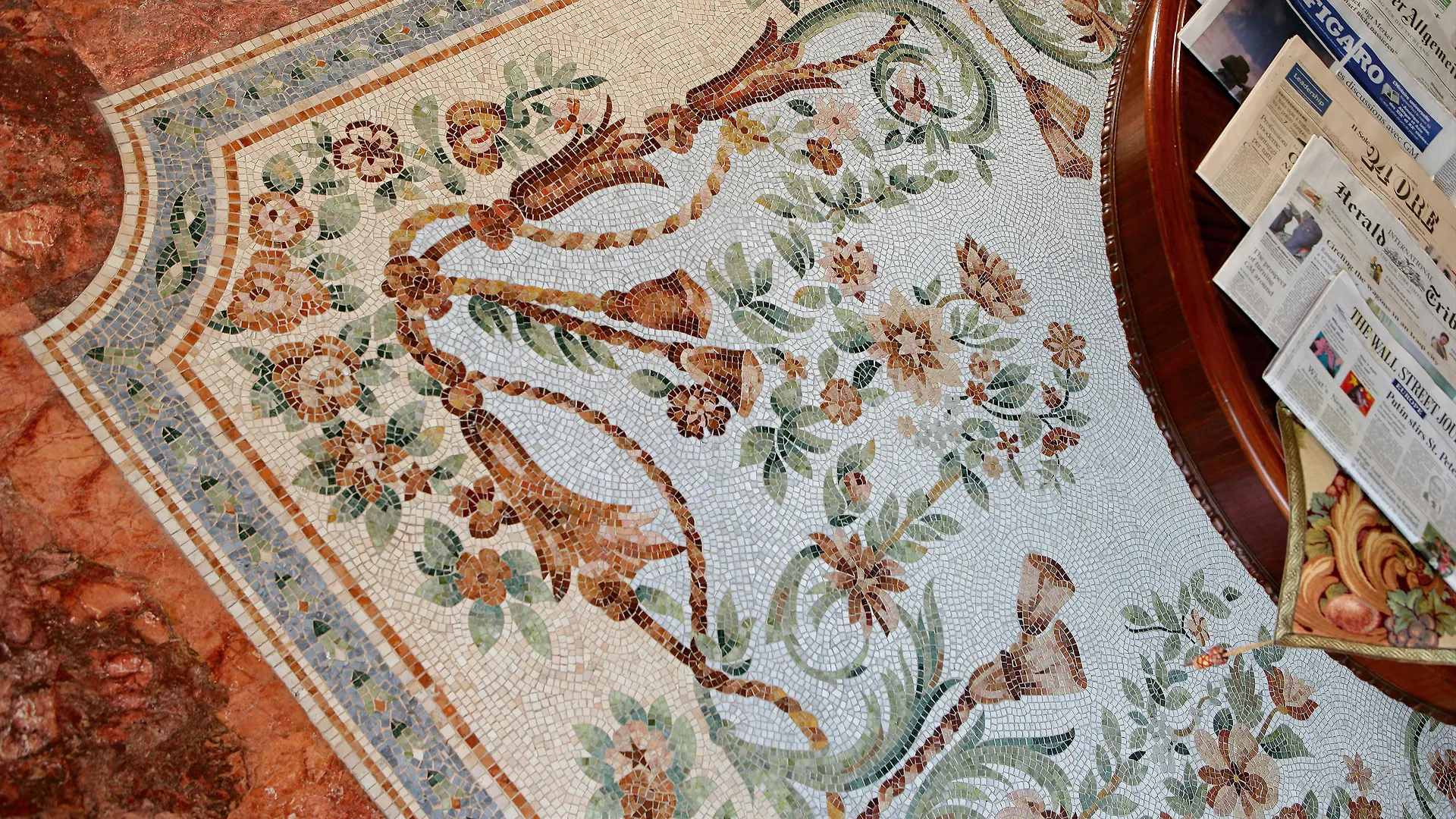 Palazzo Montebello Florence Hotel