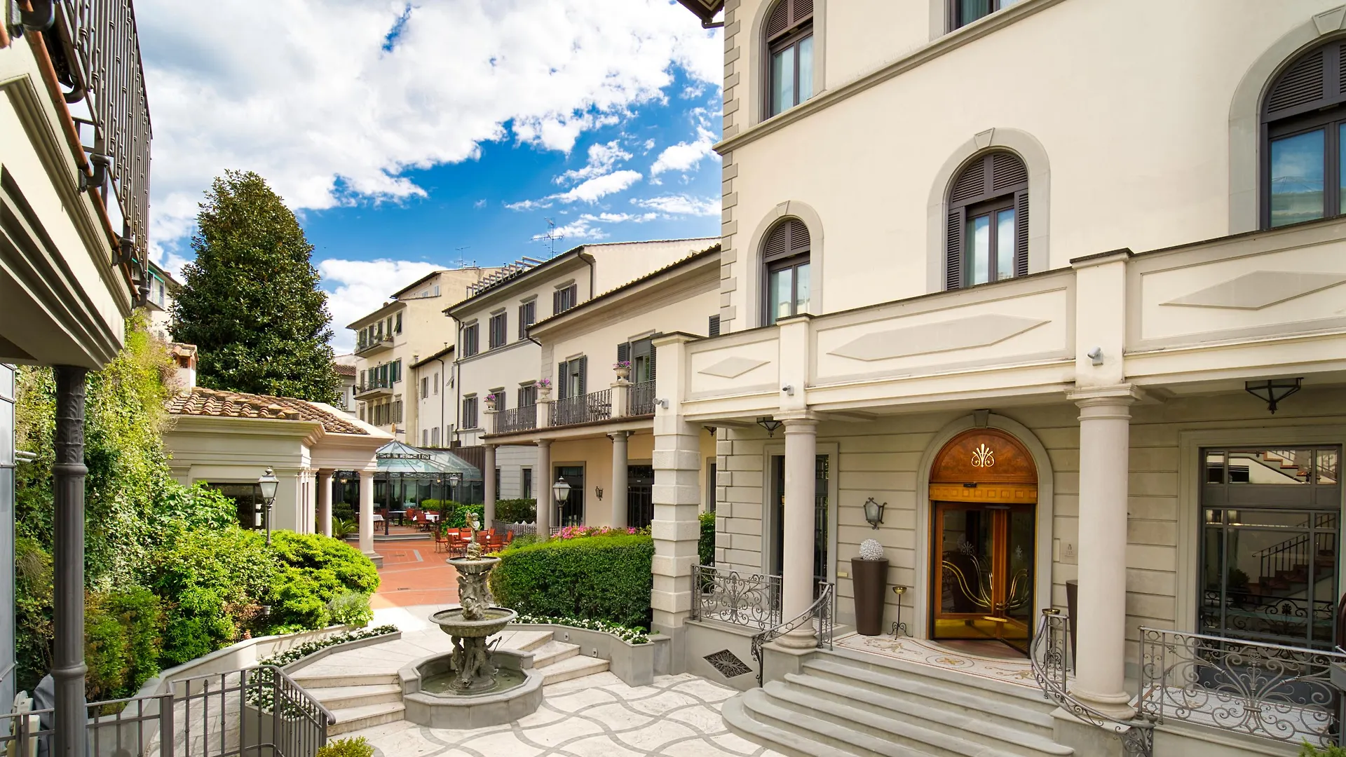 Palazzo Montebello Florence Hotel